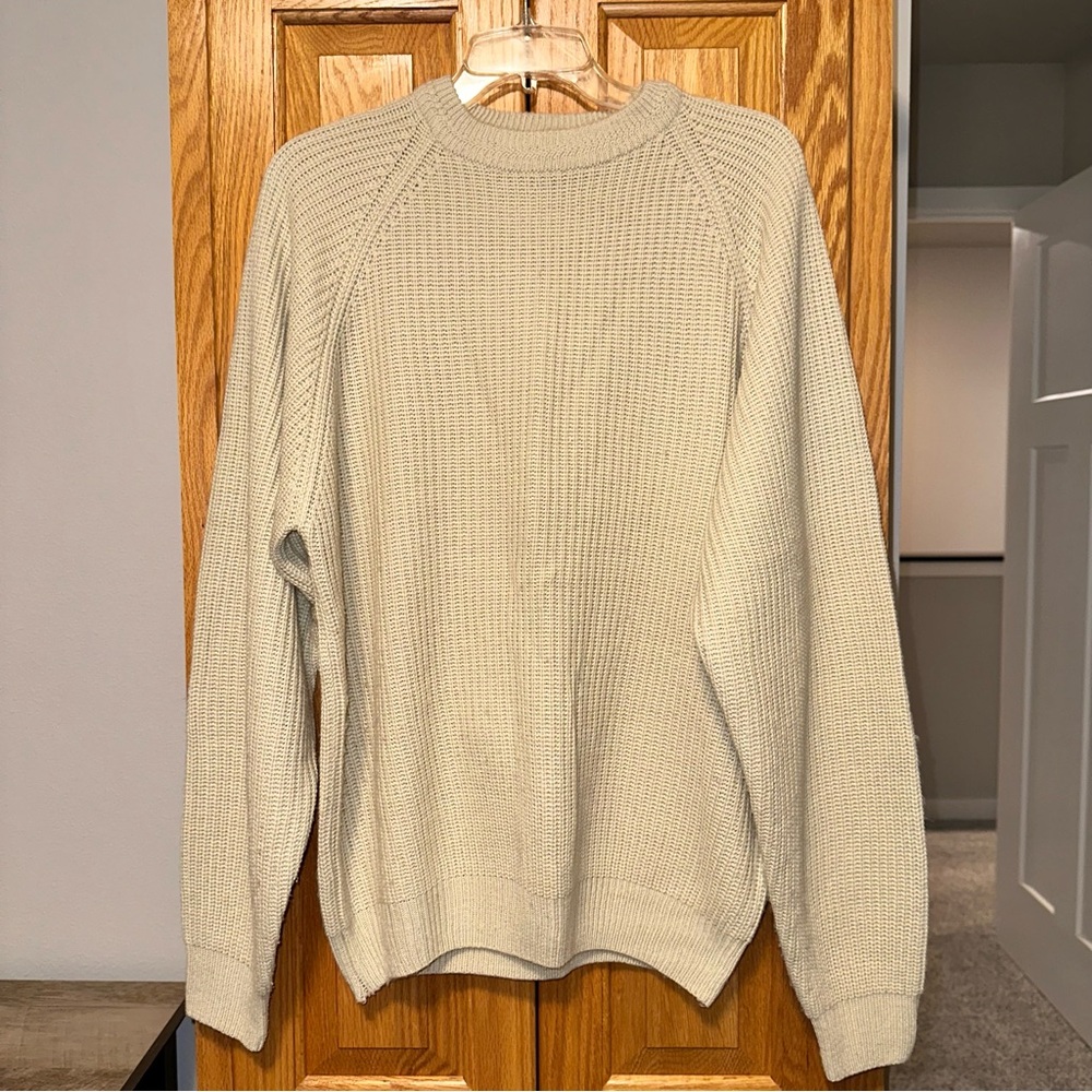 SAUCATUCK 100% acrylic true vintage sweater size L